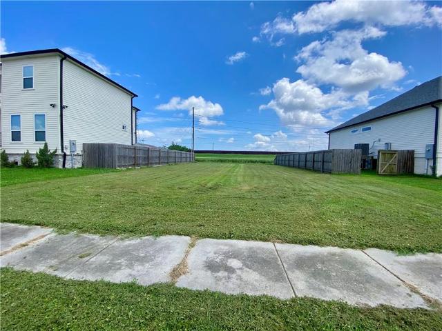 Land for sale in Chalmette, Louisiana