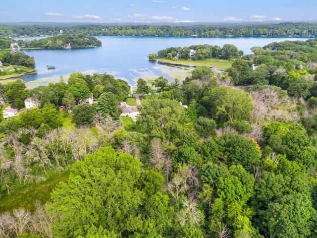 Land for sale in Hennepin, Minnesota