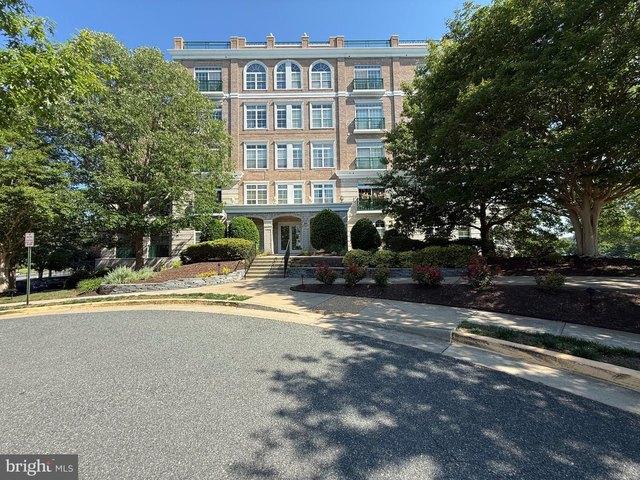 Condo for sale in Virginia