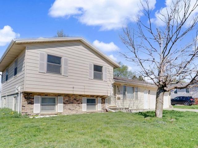 House for sale in Waterloo, Iowa