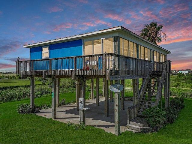 House for sale in Port Bolivar, Texas