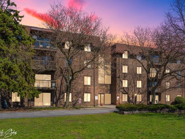 Condo for sale in Homewood, Illinois