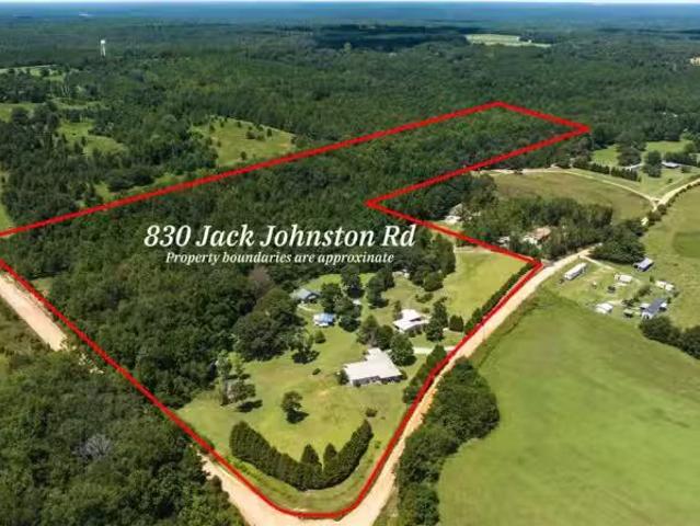 House for sale in Tuskegee
