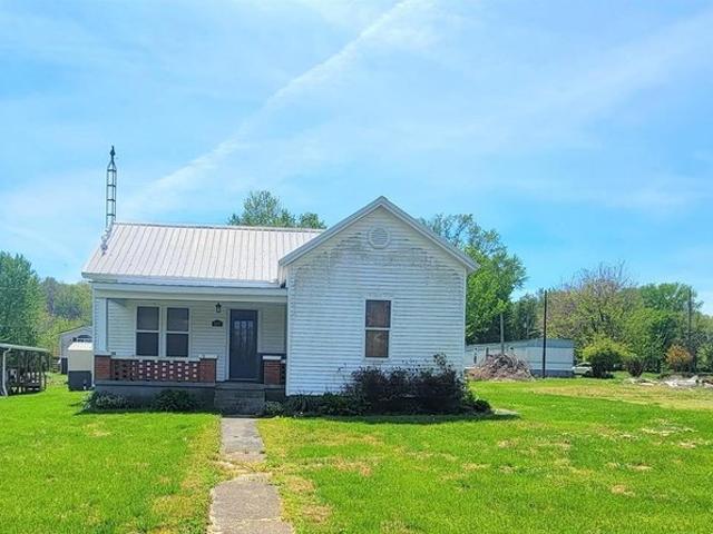 House for sale in Centertown, Kentucky