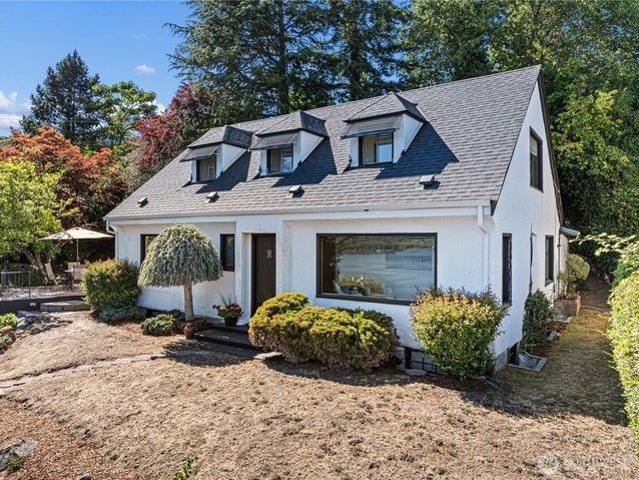 House for sale in Belfair, Washington