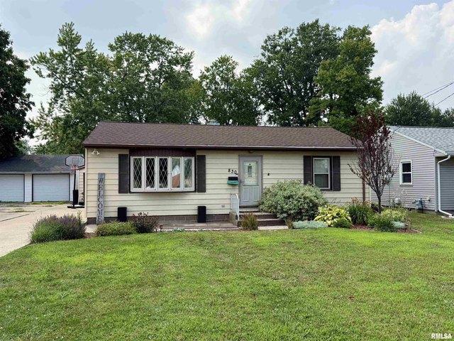House for sale in Galesburg, Illinois