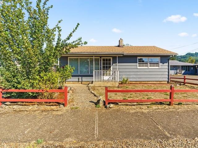House for sale in Oregonia