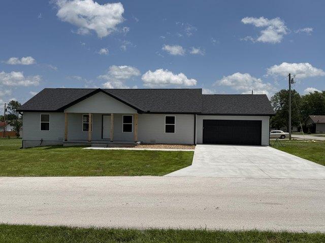 House for sale in Buffalo, Missouri