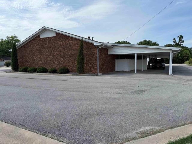 House for sale in Piggott, Clay County