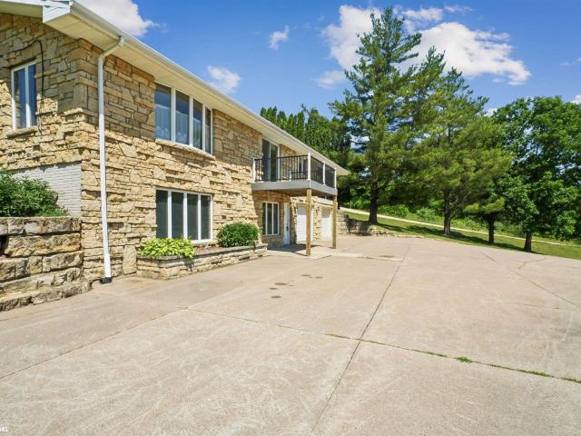 House for sale in Dubuque, Iowa
