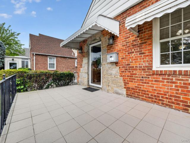 House for sale in Queens, Arverne
