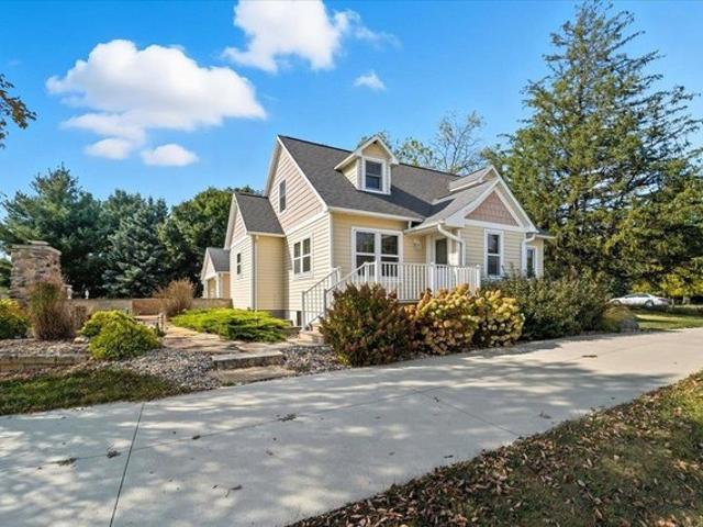 House for sale in Cedar Falls, Iowa