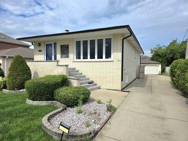 House for sale in Justice, Illinois