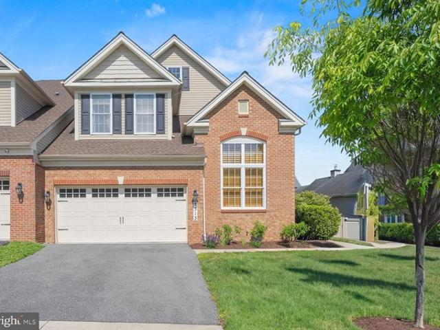 Townhouse for sale in Harmans, Maryland