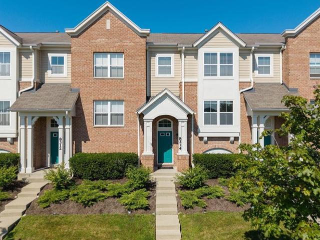 Townhouse for sale in Morton Grove, Illinois