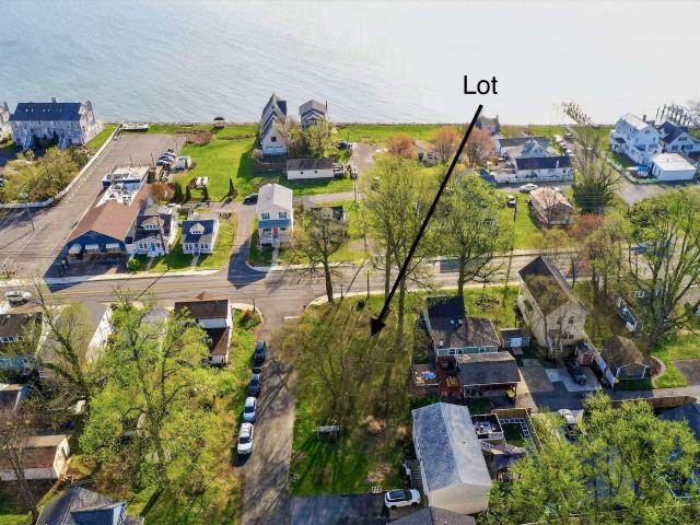 Land for sale in Chesapeake Beach, Maryland