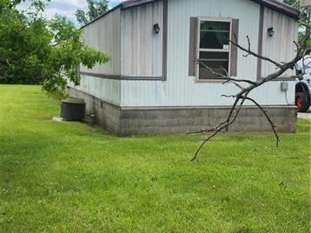 House for sale in Bates, Missouri