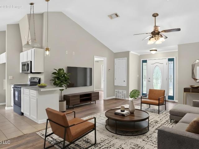 House for sale in Diamondhead, Mississippi