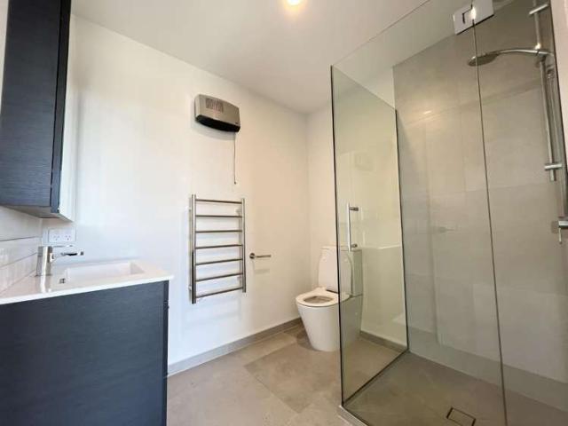 Townhouse for rent in Canterbury