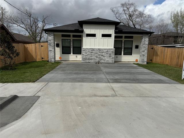 Duplex for rent in Harris, Texas