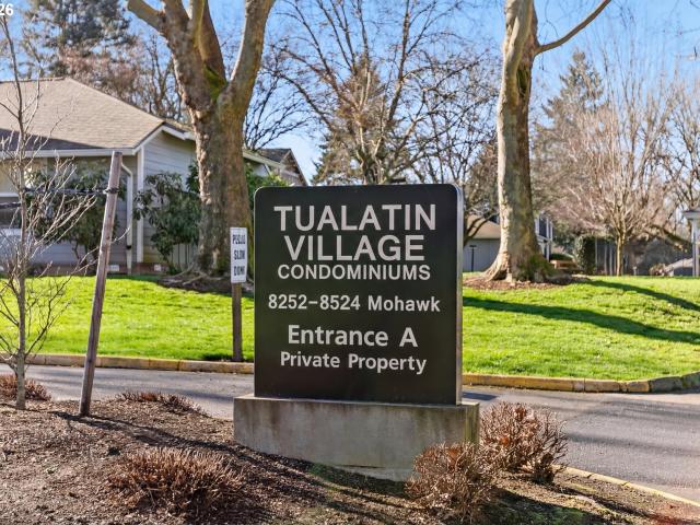 Condo for sale in Oregonia
