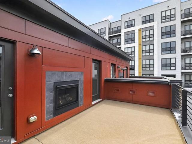 Condo for sale in Virginia