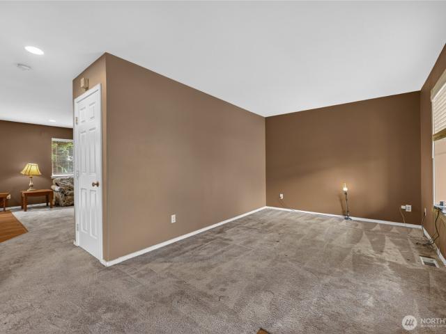 House for sale in South Hill, Washington