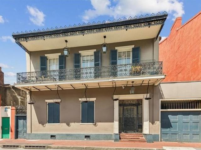 Townhouse for sale in French Quarter, New Orleans
