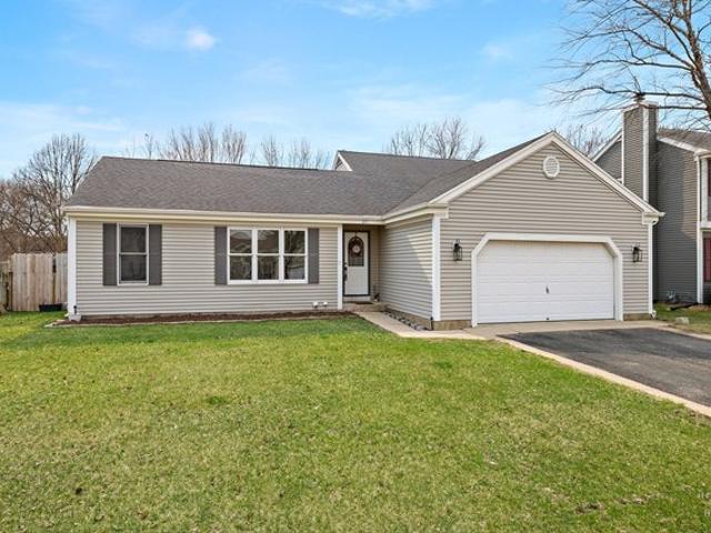 House for sale in Mchenry, Illinois
