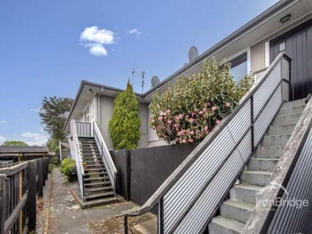 Apartment for sale in Richmond, Linwood-Central-Heathcote Community