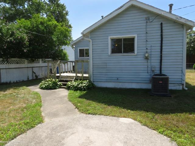 House for sale in Madison Heights, Oakland County