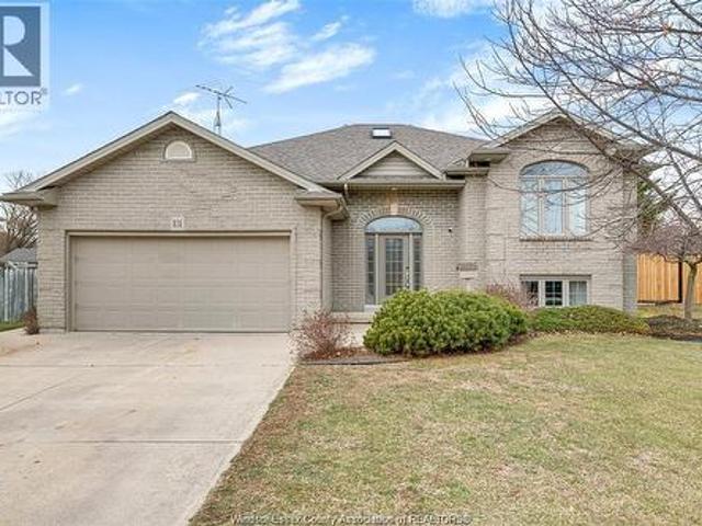 House for sale in Kingsville, Ontario