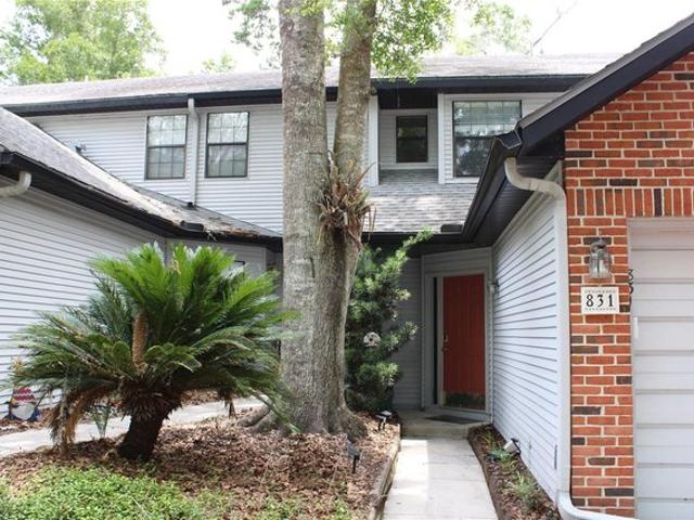 Townhouse for sale in Gainesville, Florida