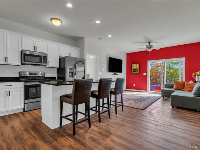 Condo for sale in Dundee, Michigan
