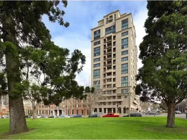 Apartment for rent in Carlton