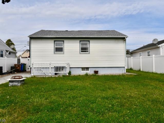 House for sale in Linden, New Jersey