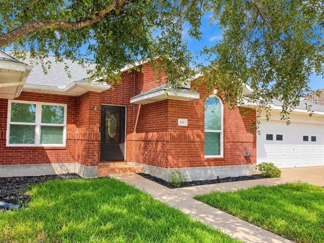 House for sale in Giddings, Lee County