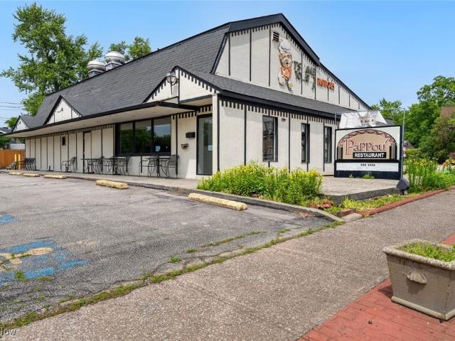 Commercial for sale in Parma