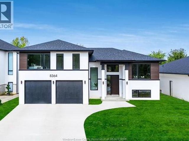 House for sale in Amherstburg, Ontario