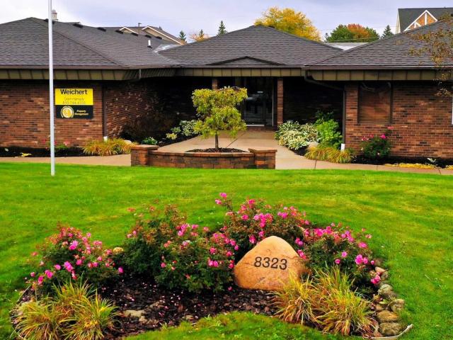 Commercial for sale in Grand Blanc, Michigan