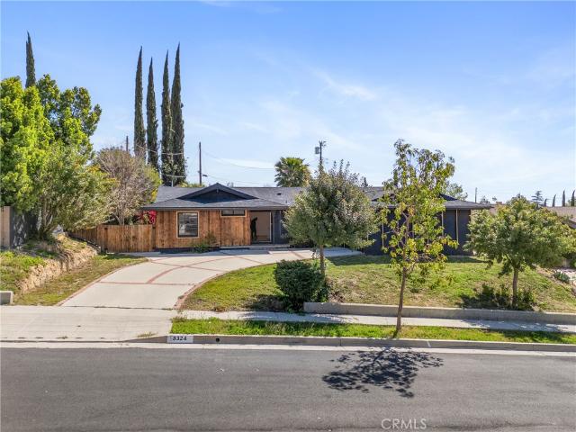 House for sale in West Hills