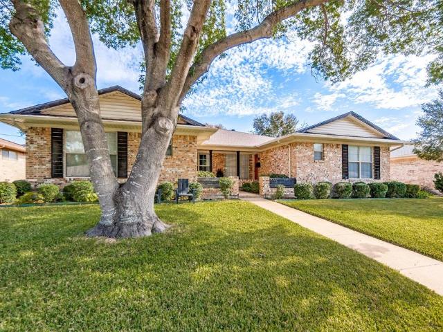 House for sale in Dallas, Dallas County