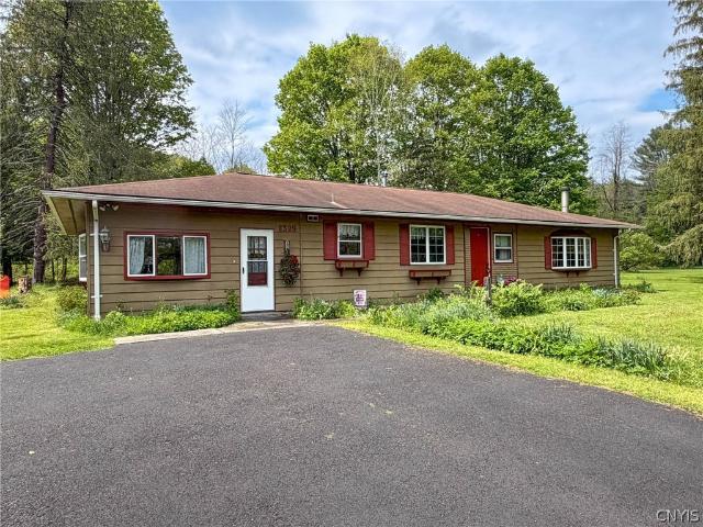 House for sale in Oneida, New York