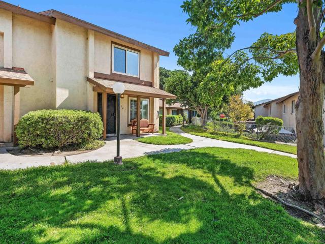 Townhouse for sale in Spring Valley Townhouse for sale in Spring Valley
