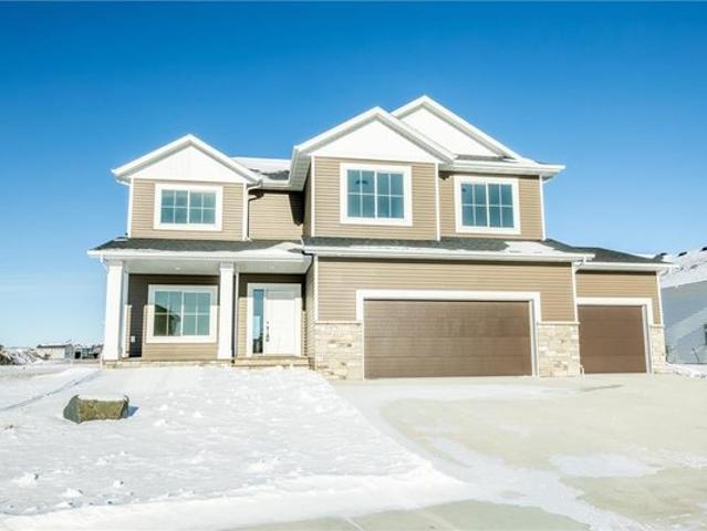 House for sale in Horace, North Dakota