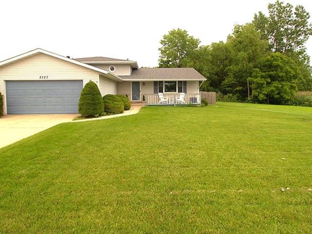 House for sale in Crown Point, Indiana