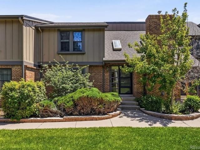 Townhouse for sale in Arapahoe, Colorado