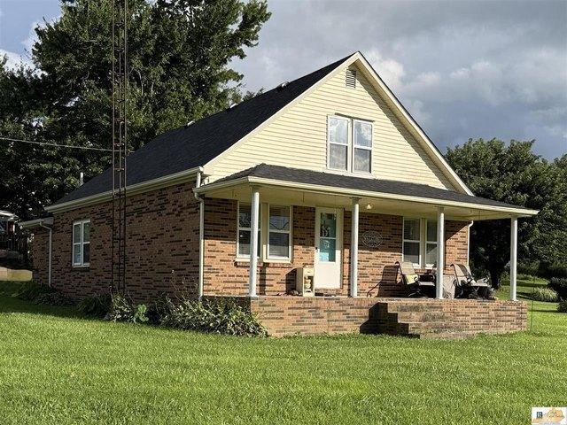 House for sale in Columbia, Kentucky