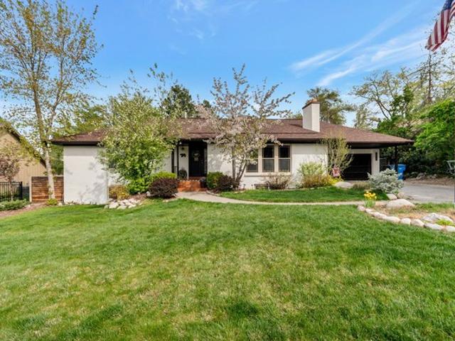 House for sale in Sandy, Utah