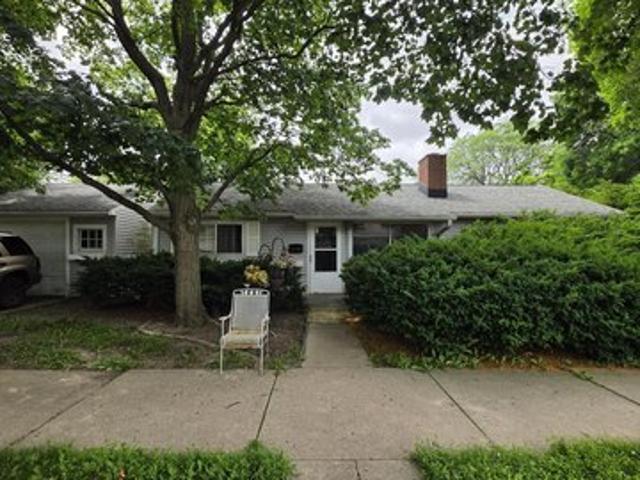 House for sale in Milwaukee, Wisconsin